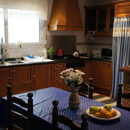 Villa Denia, 3 Dormitorios, 6 Personas - Es-262-35 *