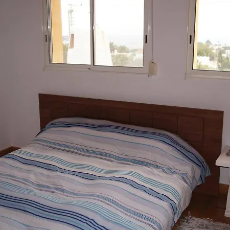 Villa Denia, 3 Dormitorios, 6 Personas - Es-262-35 Dénia